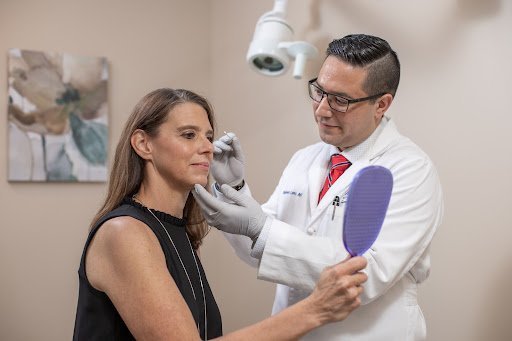 Plastic Surgeon Canton - Aultman Medical Group Plastic Surgery 1 Featured image