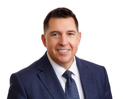Plastic Surgeon Clackamas - Samuel Bartholomew MD FACS - Plastic Surgery 11 Featured image