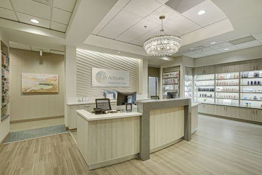 Plastic Surgeon Edina - Skin Artisans at Edina Plastic Surgery 13 Featured image