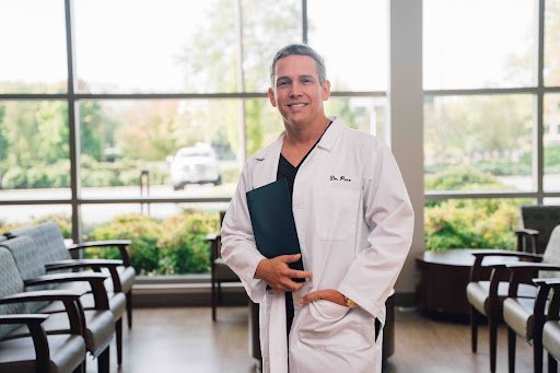 Plasticsurgeons 14 Featured image