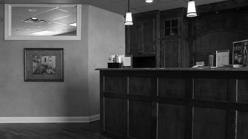 Plastic Surgeon Minneapolis - Mesna Plastic Surgery & Aesthetic Center 11 Featured image