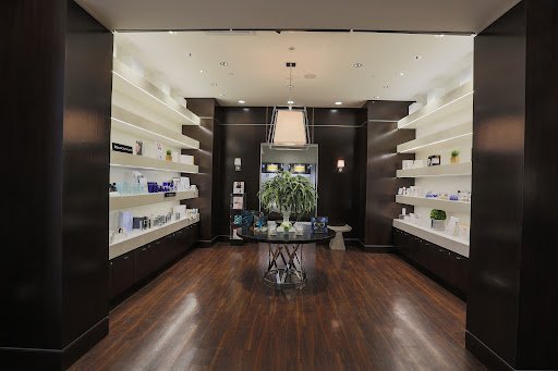 Plastic Surgeon Baltimore - Sarah McMillan MD 13 Featured image