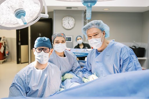 Plastic Surgeon Sacramento - Ideal Plastic Surgery 14 Featured image